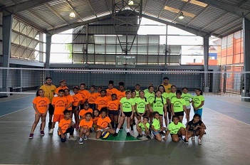 Foto Celebran Torneo de Volleyball en Residenciales de San Juan</a></h2>